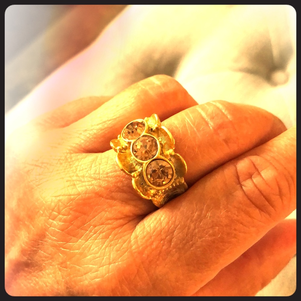 Gold ring